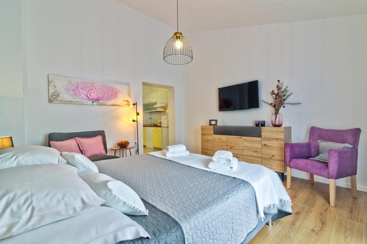 Apartments Bobinac Senj  Eksteriør bilde