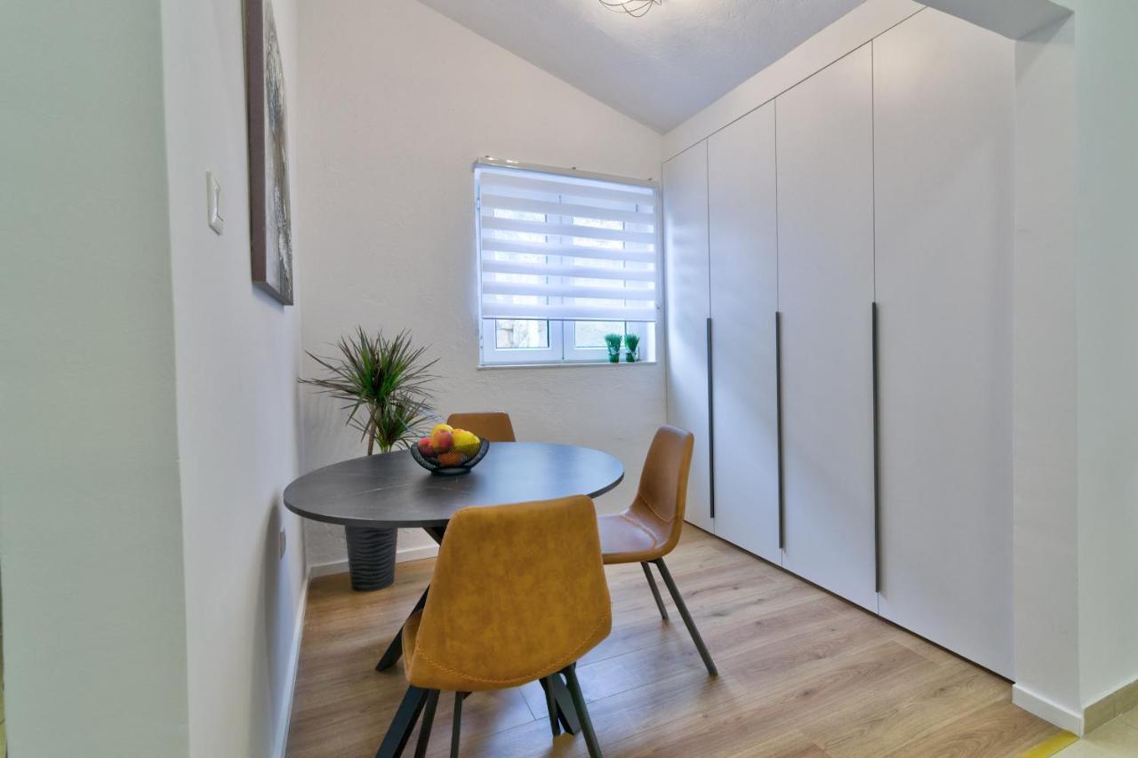 Apartments Bobinac Senj  Eksteriør bilde