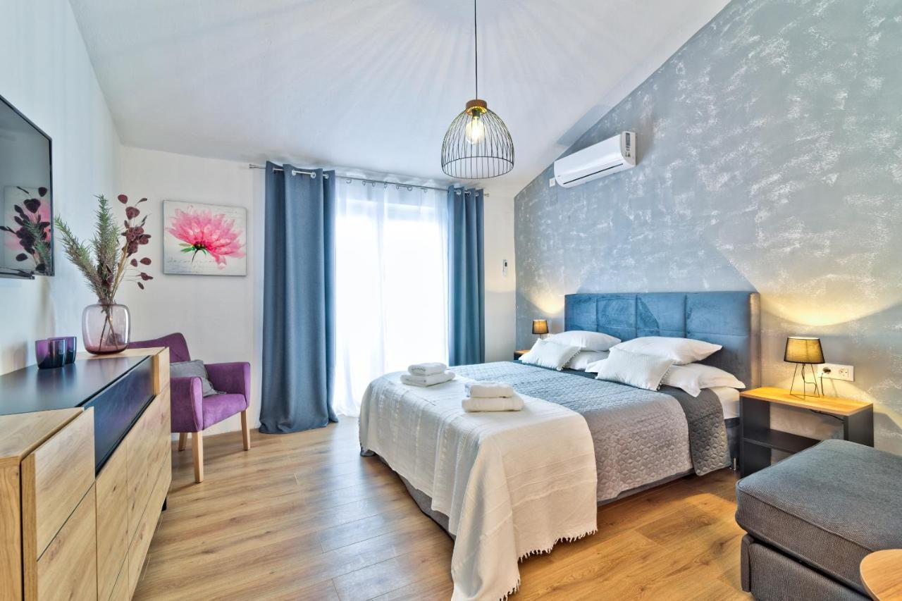 Apartments Bobinac Senj  Eksteriør bilde
