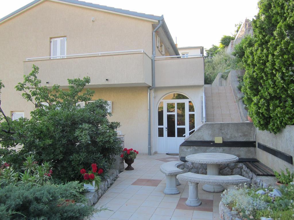Apartments Bobinac Senj  Eksteriør bilde