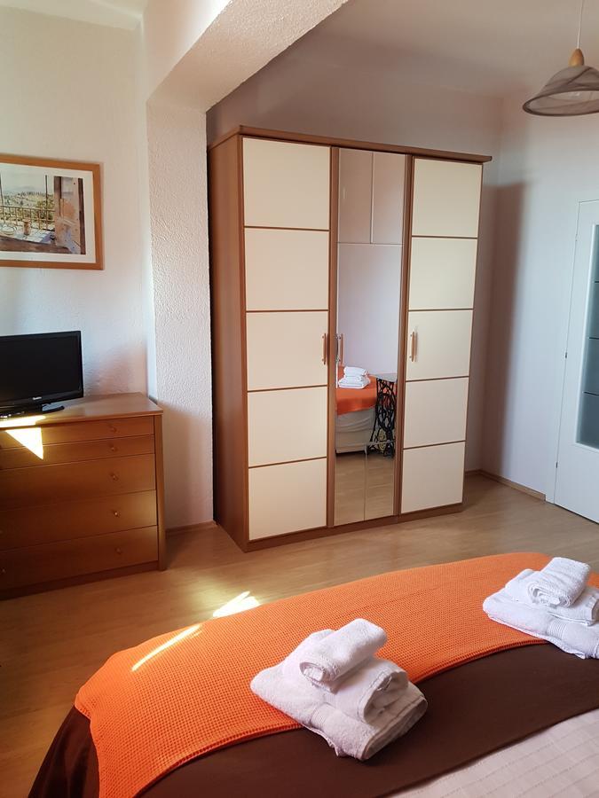 Apartments Bobinac Senj  Eksteriør bilde
